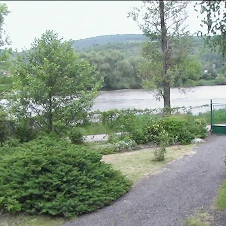 Holiday home Waterside Retreat